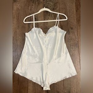 Vintage Sasson White Sweetheart Lingerie Bodysuit w/Flower Sz 36 (S/M)